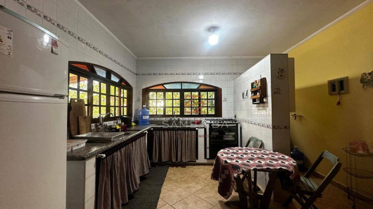 Imagem Casa com 2 Quartos à Venda, 220 m² em Serrinha - Bragança Paulista Imagem Casa com 2 Quartos à Venda, 220 m² em Serrinha - Bragança Paulista
