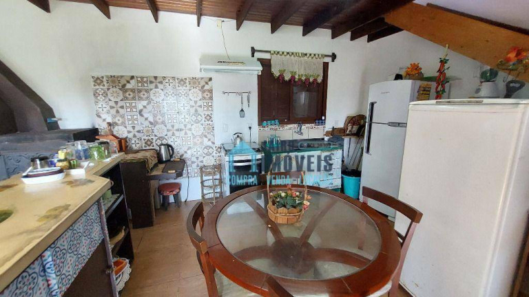 Imagem Casa com 4 Quartos à Venda, 450 m² em Centro - Balneário Pinhal Imagem Casa com 4 Quartos à Venda, 450 m² em Centro - Balneário Pinhal
