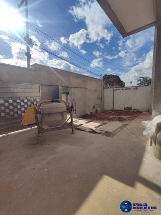 Imagem Casa com 3 Quartos à Venda, 300 m² em Setor Três Marias - Goiânia Imagem Casa com 3 Quartos à Venda, 300 m² em Setor Três Marias - Goiânia