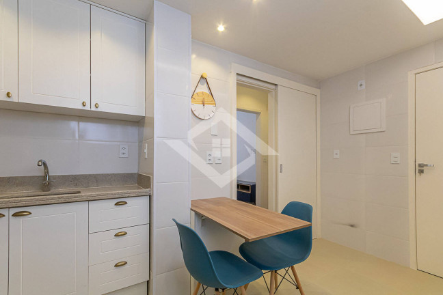 Imagem Apartamento com 2 Quartos à Venda, 80 m² em Copacabana - Rio De Janeiro Imagem Apartamento com 2 Quartos à Venda, 80 m² em Copacabana - Rio De Janeiro