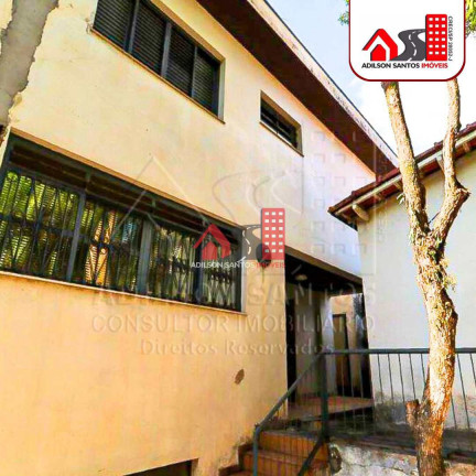 Imagem Sobrado com 4 Quartos à Venda, 261 m² em Centro - Pirassununga