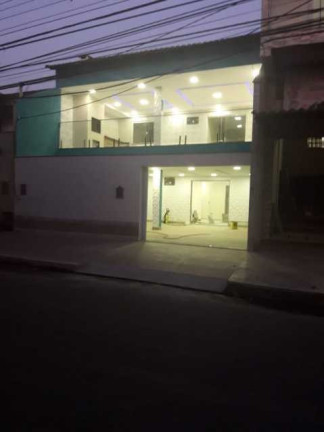 Imagem Imóvel com 4 Quartos à Venda, 200 m² em Campo Grande - Rio De Janeiro Imagem Imóvel com 4 Quartos à Venda, 200 m² em Campo Grande - Rio De Janeiro
