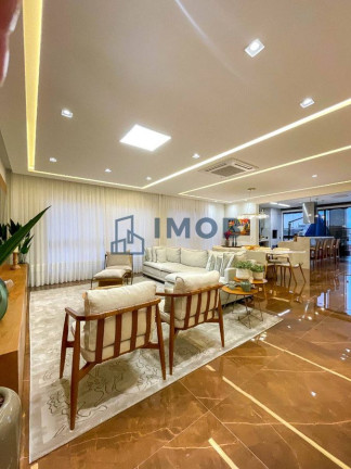 Apartamento com 3 Quartos à Venda, 225 m² em Centro - Jaraguá Do Sul