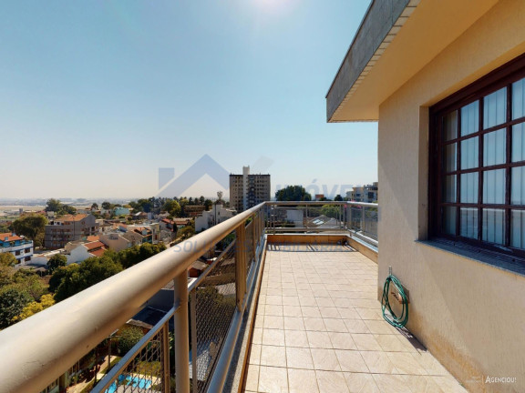 Imagem Imóvel com 3 Quartos à Venda, 155 m² em Cristo Redentor - Porto Alegre Imagem Imóvel com 3 Quartos à Venda, 155 m² em Cristo Redentor - Porto Alegre