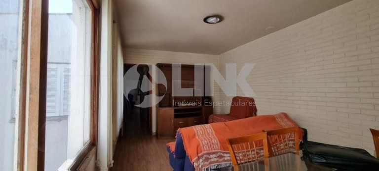 Imagem Apartamento com 3 Quartos à Venda, 98 m² em Petrópolis - Porto Alegre Imagem Apartamento com 3 Quartos à Venda, 98 m² em Petrópolis - Porto Alegre