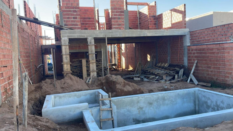Imagem Casa com 3 Quartos à Venda, 210 m² em Lívia Iii - Botucatu Imagem Casa com 3 Quartos à Venda, 210 m² em Lívia Iii - Botucatu