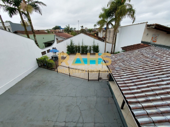 Imagem Casa com 4 Quartos à Venda, 175 m² em Vila Nova - Joinville Imagem Casa com 4 Quartos à Venda, 175 m² em Vila Nova - Joinville