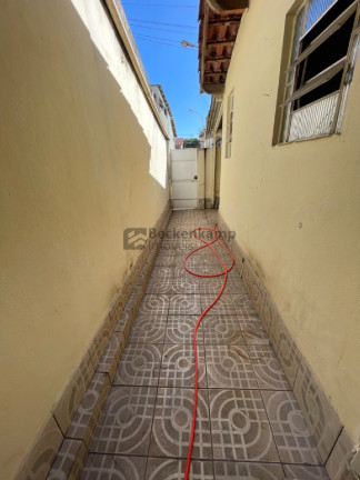 Imagem Sobrado com 3 Quartos à Venda, em Aterrado - Volta Redonda Imagem Sobrado com 3 Quartos à Venda, em Aterrado - Volta Redonda