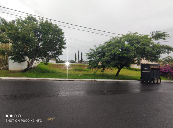 Imagem Terreno à Venda, 1.500 m² em Condominio Parque Village Castelo - Itu Imagem Terreno à Venda, 1.500 m² em Condominio Parque Village Castelo - Itu