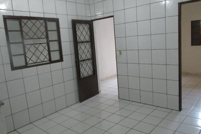 Imagem Imóvel com 9 Quartos à Venda, em Itaquera - São Paulo Imagem Imóvel com 9 Quartos à Venda, em Itaquera - São Paulo