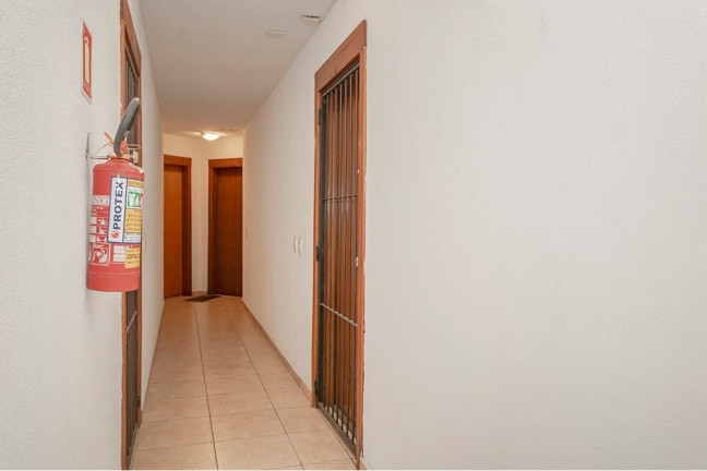 Imagem Imóvel com 2 Quartos à Venda, 48 m² em Teresópolis - Porto Alegre Imagem Imóvel com 2 Quartos à Venda, 48 m² em Teresópolis - Porto Alegre