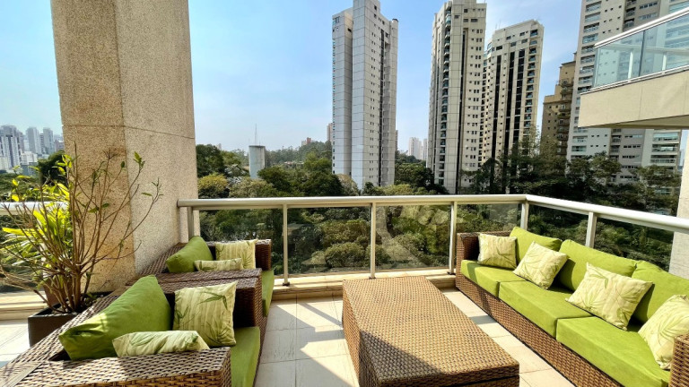 Apartamento com 2 Quartos à Venda, 142 m² em Parque Do Morumbi - São Paulo