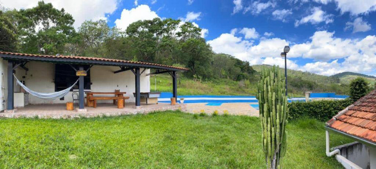 Imagem Sobrado com 3 Quartos à Venda, 102 m² em Residencial Quinta Dos Vinhedos - Bragança Paulista Imagem Sobrado com 3 Quartos à Venda, 102 m² em Residencial Quinta Dos Vinhedos - Bragança Paulista