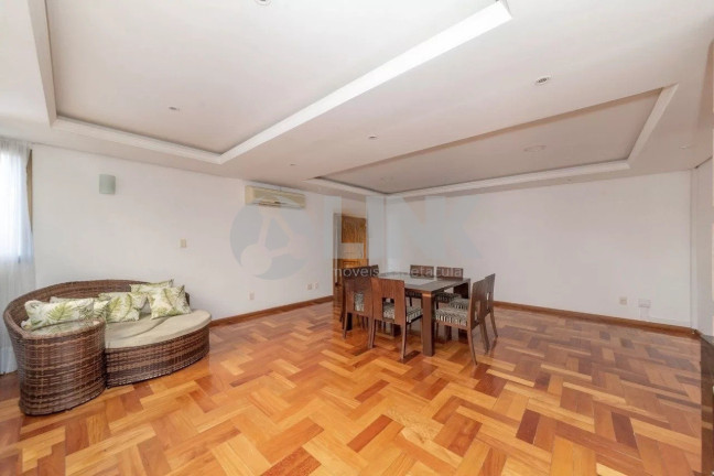 Imagem Apartamento com 3 Quartos à Venda, 261 m² em Menino Deus - Porto Alegre
