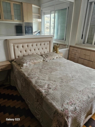 Imagem Apartamento com 3 Quartos à Venda, 202 m² em Centro Histórico - Porto Alegre Imagem Apartamento com 3 Quartos à Venda, 202 m² em Centro Histórico - Porto Alegre