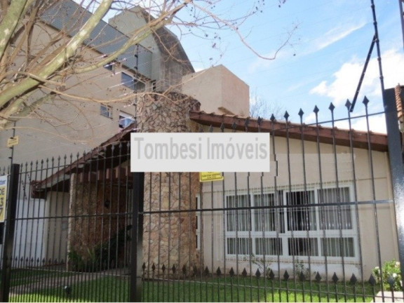 Imagem Casa com 3 Quartos à Venda, 215 m² em Sarandi - Porto Alegre Imagem Casa com 3 Quartos à Venda, 215 m² em Sarandi - Porto Alegre