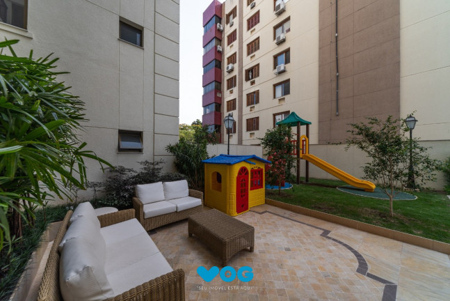 Imagem Imóvel com 3 Quartos à Venda, 121 m² em Petrópolis - Porto Alegre