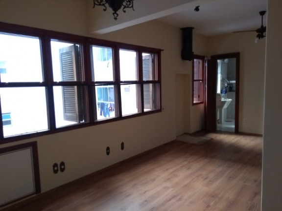 Imagem Apartamento com 3 Quartos à Venda, 90 m² em Centro Histórico - Porto Alegre Imagem Apartamento com 3 Quartos à Venda, 90 m² em Centro Histórico - Porto Alegre