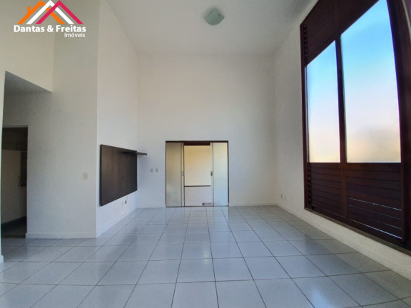 Imagem Imóvel com 3 Quartos à Venda, em Lagoa Redonda - Fortaleza Imagem Imóvel com 3 Quartos à Venda, em Lagoa Redonda - Fortaleza