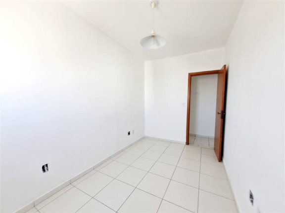 Imagem Apartamento com 2 Quartos à Venda, 60 m² em Guilhermina - Praia Grande