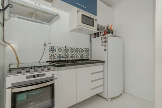 Imagem Imóvel com 1 Quarto à Venda, 31 m² em Passo Da Areia - Porto Alegre Imagem Imóvel com 1 Quarto à Venda, 31 m² em Passo Da Areia - Porto Alegre