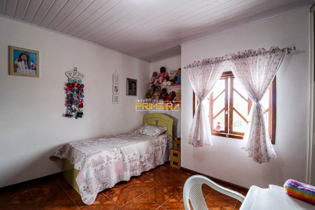 Imagem Sobrado com 3 Quartos à Venda, 200 m² em Xaxim - Curitiba