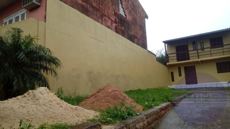 Imagem Casa com 3 Quartos à Venda, 175 m² em Jardim Do Bosque - Cachoeirinha Imagem Casa com 3 Quartos à Venda, 175 m² em Jardim Do Bosque - Cachoeirinha