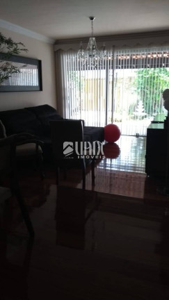 Imagem Casa com 4 Quartos à Venda, 360 m² em Alphaville - Campos Dos Goytacazes Imagem Casa com 4 Quartos à Venda, 360 m² em Alphaville - Campos Dos Goytacazes