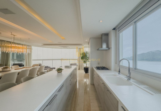 Imagem Cobertura com 3 Quartos à Venda, 273 m² em Centro - Balneário Camboriú Imagem Cobertura com 3 Quartos à Venda, 273 m² em Centro - Balneário Camboriú