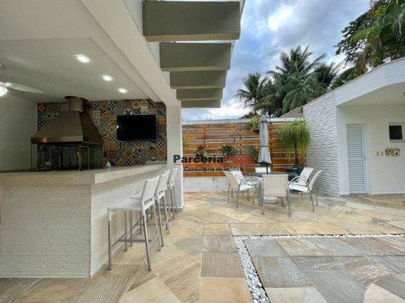 Imagem Casa com 6 Quartos à Venda, 378 m² em Riviera Módulo 19 - Bertioga Imagem Casa com 6 Quartos à Venda, 378 m² em Riviera Módulo 19 - Bertioga