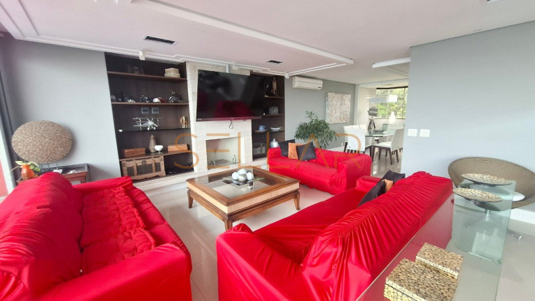 Cobertura com 5 Quartos para Alugar, 255 m² em Morro Sorocotuba - Guarujá