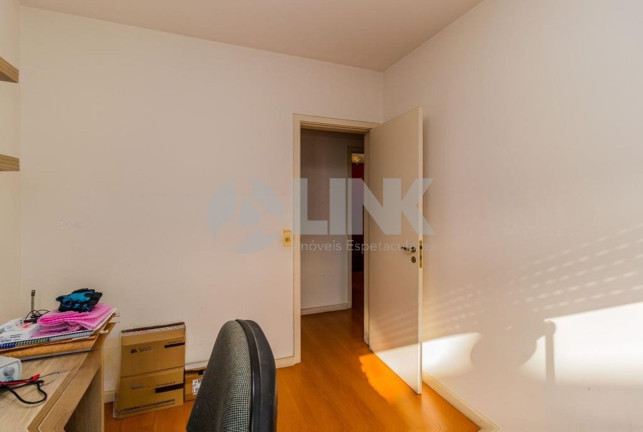 Imagem Apartamento com 3 Quartos à Venda, 83 m² em Mont Serrat - Porto Alegre