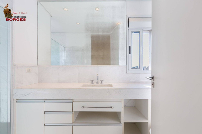 Imagem Apartamento com 3 Quartos à Venda, 180 m² em Vila Nova Conceição - São Paulo