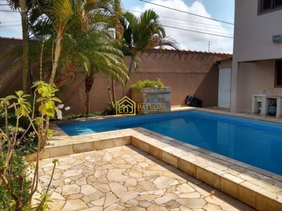 Imagem Casa com 3 Quartos à Venda, 222 m² em Balneário Tupy - Itanhaém Imagem Casa com 3 Quartos à Venda, 222 m² em Balneário Tupy - Itanhaém