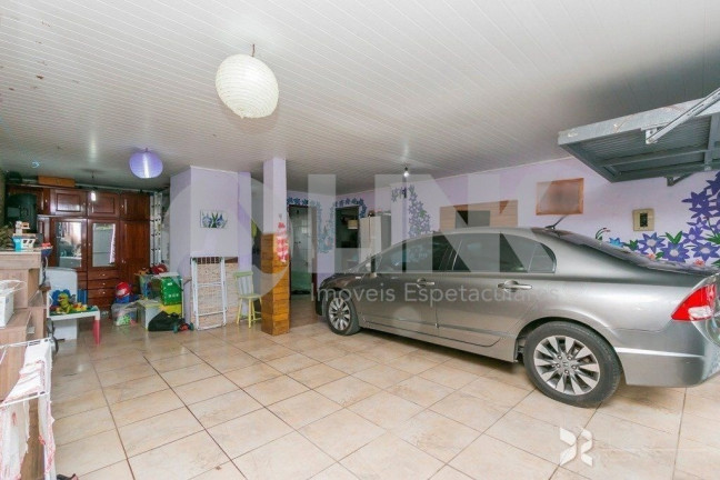 Imagem Imóvel com 3 Quartos à Venda, 230 m² em Vila Nova - Porto Alegre Imagem Imóvel com 3 Quartos à Venda, 230 m² em Vila Nova - Porto Alegre