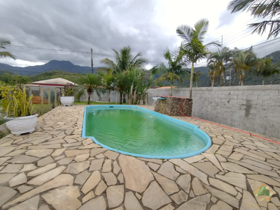 Kitnet com 1 Quarto à Venda, 38 m² em Praia Do Sapê - Ubatuba