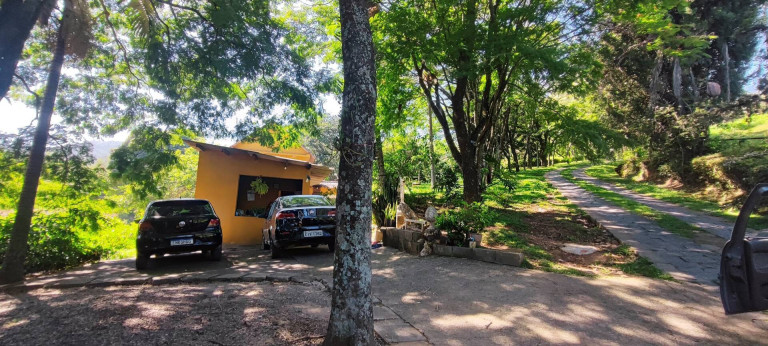Imagem Chácara com 7 Quartos à Venda, 242.000 m² em Portão - Atibaia Imagem Chácara com 7 Quartos à Venda, 242.000 m² em Portão - Atibaia