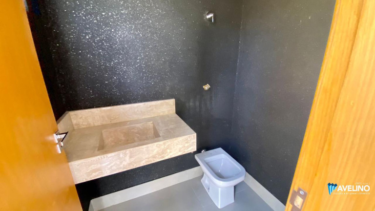 Imagem Casa com 3 Quartos à Venda, 182 m² em Parque Residencial Rita Vieira - Campo Grande