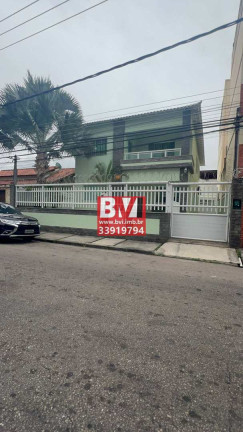 Imagem Casa com 4 Quartos à Venda, 190 m² em Vila Da Penha - Rio De Janeiro Imagem Casa com 4 Quartos à Venda, 190 m² em Vila Da Penha - Rio De Janeiro