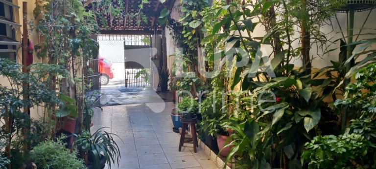 Imagem Casa com 3 Quartos à Venda, 172 m² em Jardim Rosa De Franca - Guarulhos Imagem Casa com 3 Quartos à Venda, 172 m² em Jardim Rosa De Franca - Guarulhos