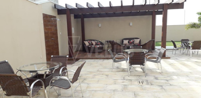 Imagem Casa com 4 Quartos à Venda, em Centro - Sarapui Imagem Casa com 4 Quartos à Venda, em Centro - Sarapui