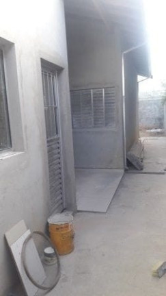 Imagem Casa com 2 Quartos à Venda, 60 m² em Conjunto Residencial Araretama - Pindamonhangaba Imagem Casa com 2 Quartos à Venda, 60 m² em Conjunto Residencial Araretama - Pindamonhangaba