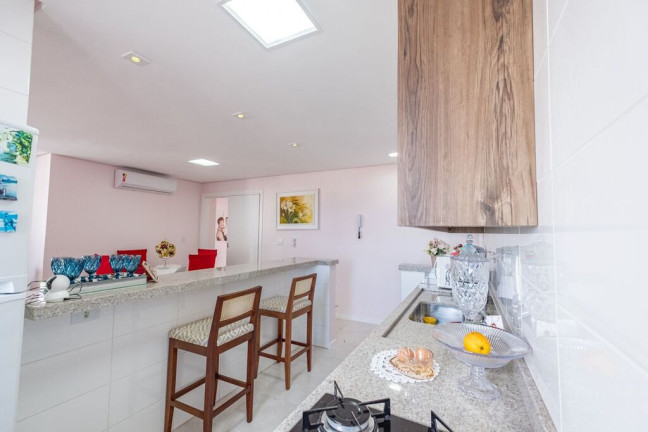 Imagem Apartamento com 3 Quartos à Venda, 88 m² em Balneário - Florianópolis Imagem Apartamento com 3 Quartos à Venda, 88 m² em Balneário - Florianópolis