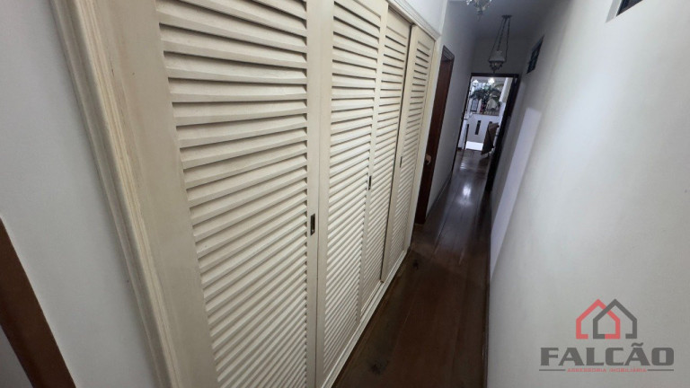 Imagem Casa com 3 Quartos à Venda, 234 m² em Embaré - Santos Imagem Casa com 3 Quartos à Venda, 234 m² em Embaré - Santos