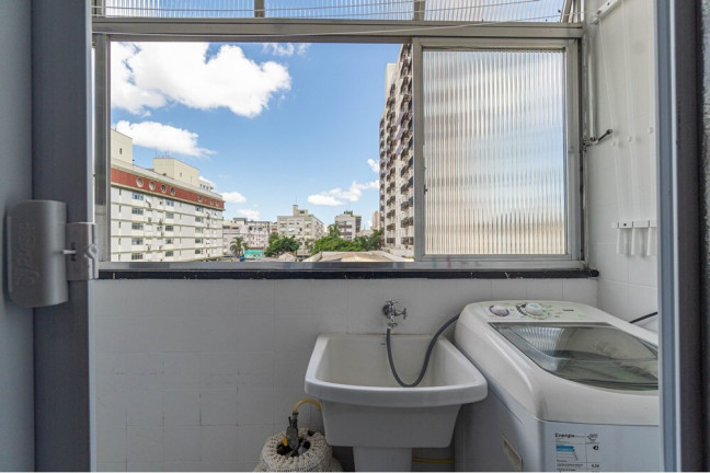 Imagem Apartamento com 1 Quarto à Venda, 44 m² em Menino Deus - Porto Alegre Imagem Apartamento com 1 Quarto à Venda, 44 m² em Menino Deus - Porto Alegre