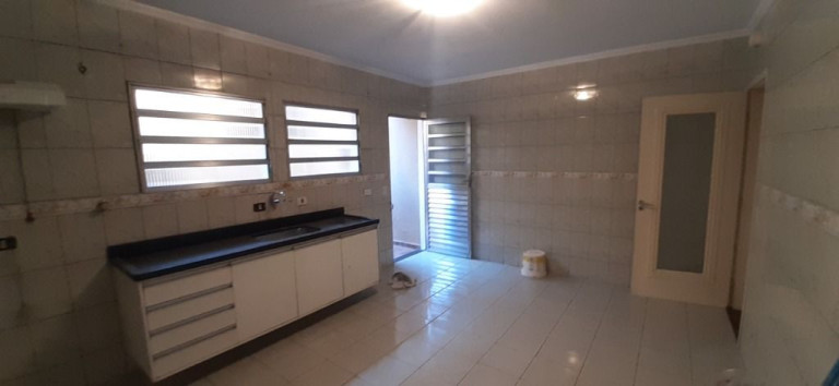 Imagem Sobrado com 3 Quartos à Venda, 165 m² em Vila Figueira - Suzano Imagem Sobrado com 3 Quartos à Venda, 165 m² em Vila Figueira - Suzano