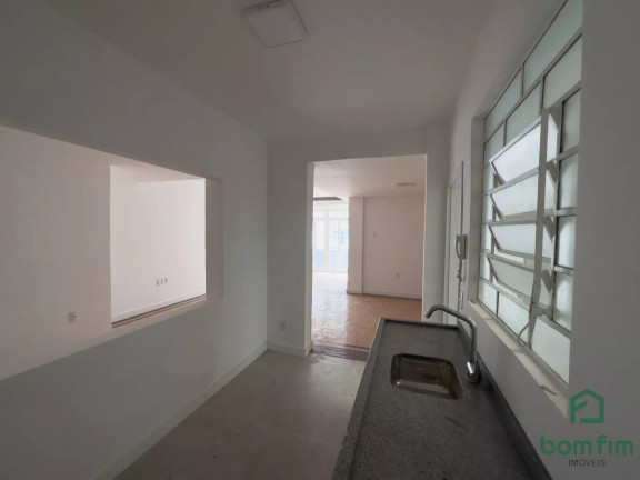Imagem Apartamento com 3 Quartos à Venda, 120 m² em Santana - Porto Alegre Imagem Apartamento com 3 Quartos à Venda, 120 m² em Santana - Porto Alegre