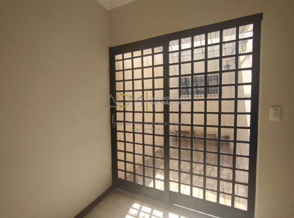 Imagem Casa com 4 Quartos à Venda, 400 m² em Vila Pinheiro Machado - Botucatu Imagem Casa com 4 Quartos à Venda, 400 m² em Vila Pinheiro Machado - Botucatu
