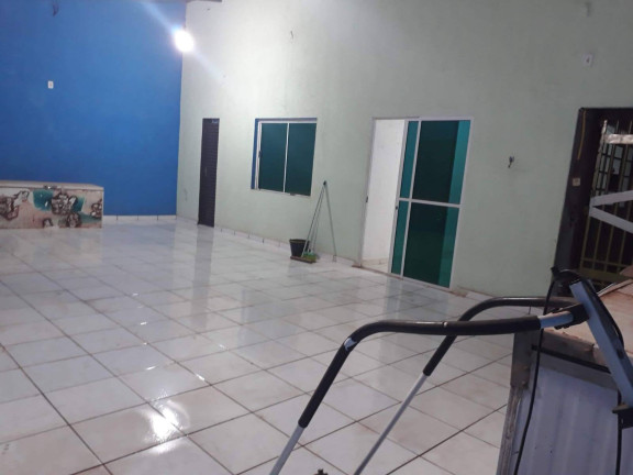 Imagem Casa com 2 Quartos à Venda, 200 m² em Cuiabá Imagem Casa com 2 Quartos à Venda, 200 m² em Cuiabá