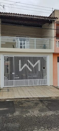 Sobrado com 3 Quartos à Venda, 162 m² em Jardim Adriana - Guarulhos